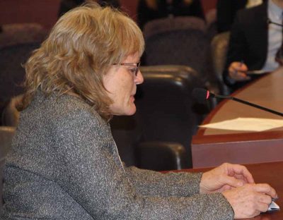 CT Sea Grant Associate Director Nancy Balcom was one of more than a dozen speakers at the public hearing.